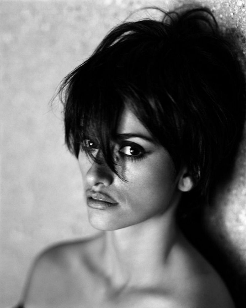 Penelope Cruz by Sante D'Orazio, black and white portrait of the actress