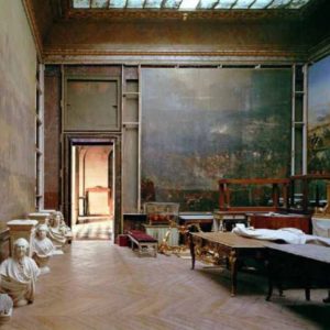 Sale de L'Africque, No. 5 by Robert Polidori, interior view with huge wallpaintings, antique tables and busts storage