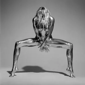 Guido Argentini, Silvereye, Silver, Model, Woman, Dancer, Acrobatic, Nude, Acrobatic Nude, Bodypaint, dancing, minimalism, fine art photography, limited edition, chrome