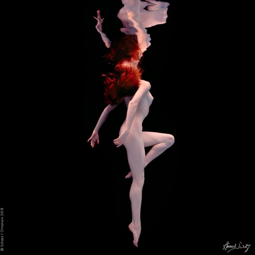 Howard Schatz, Anthology, Underwater Study, Woman, Red, Hair, Water, Nude