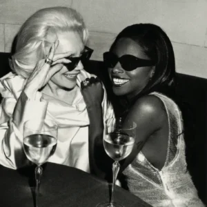 Anne Slater and Foxy Brown, New York, 1999, roxanne lowit, two women, wine
