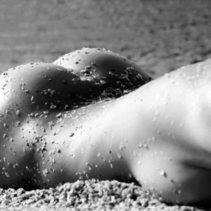 Antoine Verglas Shell Beach Nude, nude photography on the beach, fine art nude Antoine Verglas, sensual beach photography, artistic black and white nude, nude woman lying on beach, French fashion photographer nude, erotic fine art photography, sensual beach nude photo in black and white