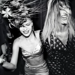 Gérard Uféras, Fashion, Haute Cotoure, Models, Backstage, Fashion Show, Women, Clothes, Laughing, blac and white, black and white photography, limited edition, fine art phototgraphy, fashion photography