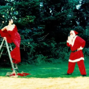 Arthur Elgort, Honor Frasier, Color, Color Photography, Model, Woman, Photographer, Fashion, Fashion Photography, Vogue, british vogue, christmas, santa clause, costume, fine art photography, limited edition
